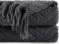 Manta BATTILO HOME gris oscuro para sofá, manta de punto color carbón versátil para silla, 50 x 60 pulgadas, manta gris súper suave y cálida con borlas para cama, sofá y sala de estar. 