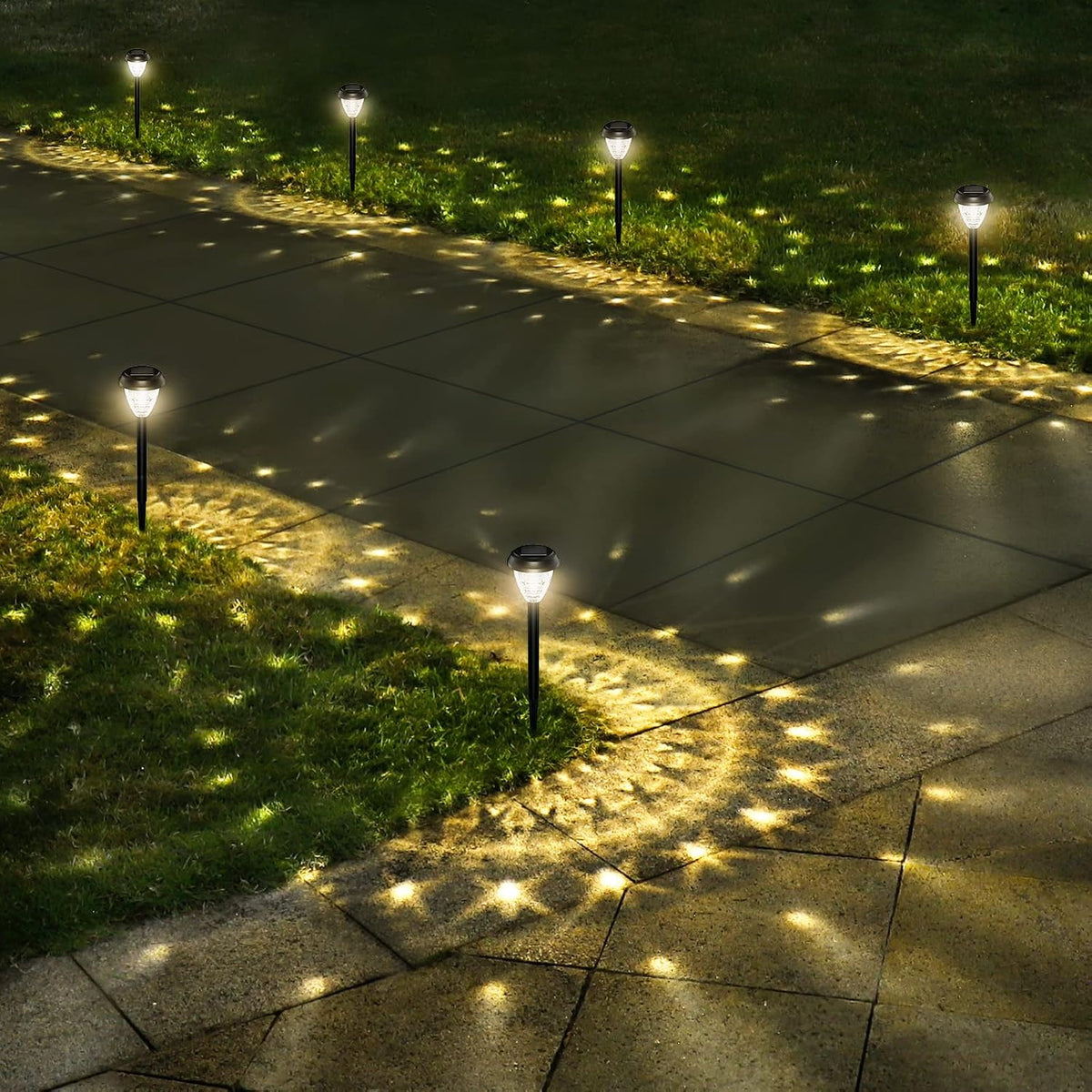 Luces solares exteriores URAGO súper brillantes e impermeables - Paquete de 10, del anochecer al amanecer, hasta 12 horas, alimentadas por energía solar, para caminos, jardines y patios, con encendido/apagado automático, iluminación LED decorativa para