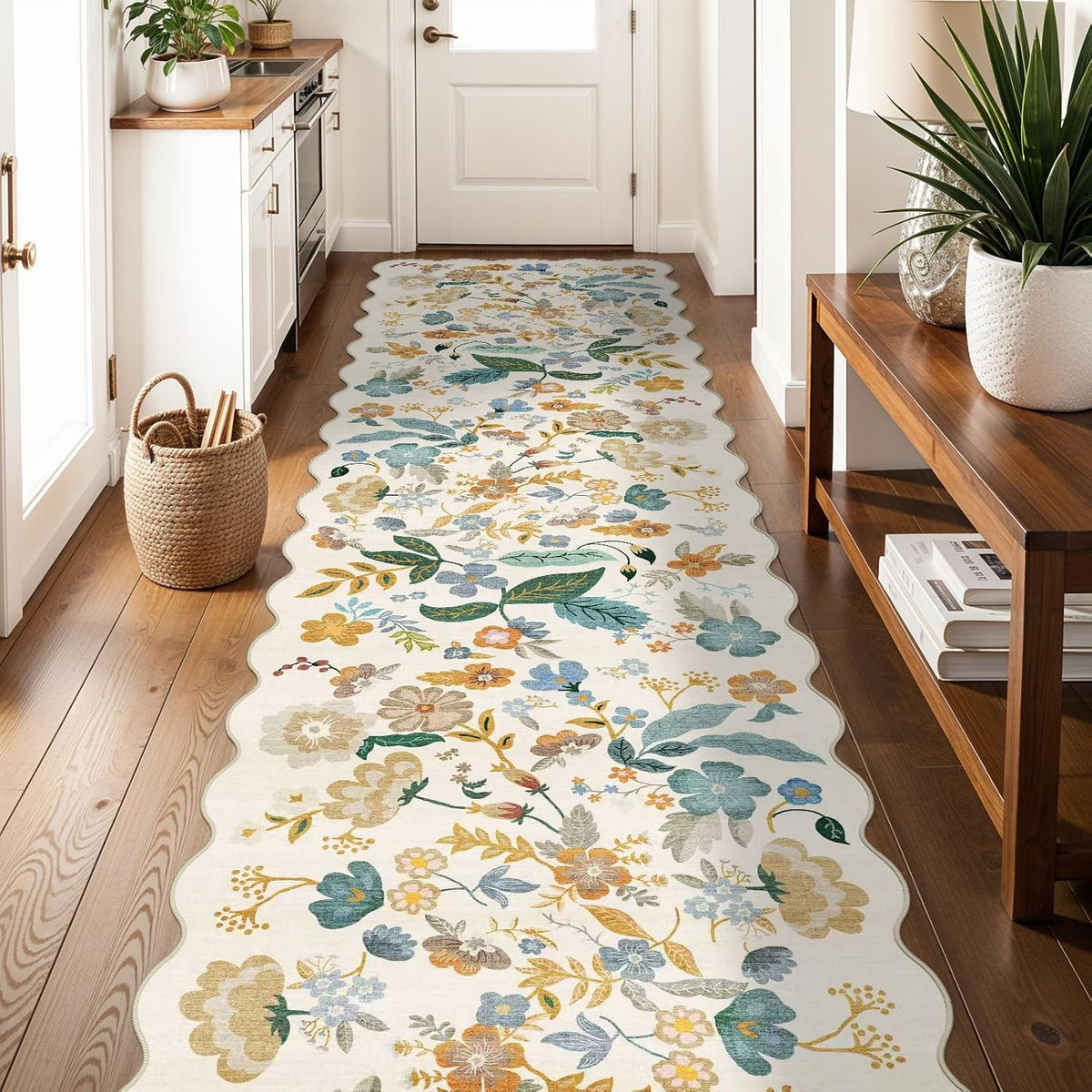 Alfombra lavable de 3x12 con borde festoneado y diseño floral: Alfombra larga antideslizante para pasillo, entrada, cocina y suelo - Alfombra ultrafina, suave, de pelo corto y resistente a las manchas para decoración estilo cottage core (3x12 Beige-Crema)