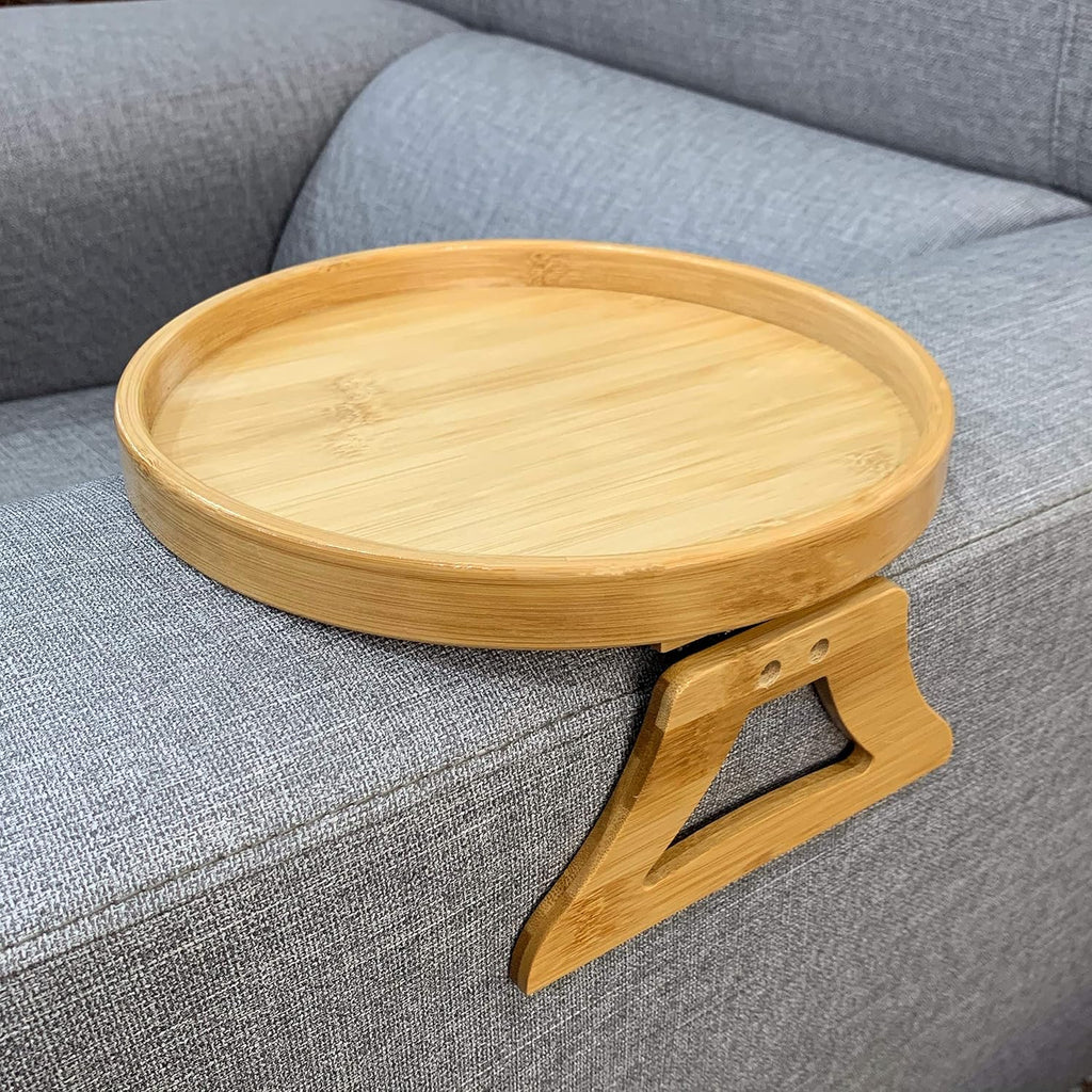 Mesa Auxiliar Xchouxer de Bambú Natural | Bandeja con Clip para Brazo de Sofá | Ideal para Control, Bebidas y Celular | Redonda
