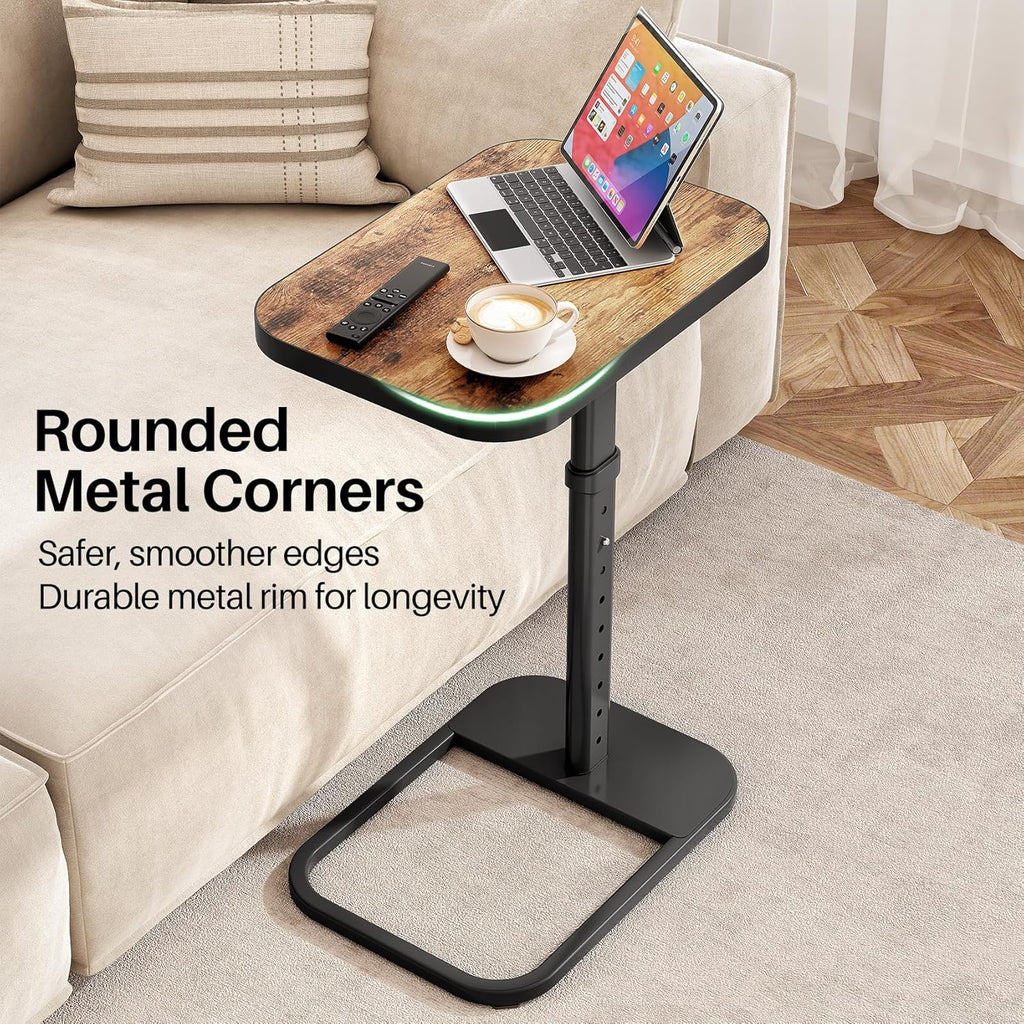 Mesa auxiliar para TV Kitstorack, altura ajustable y diseño con panel abatible de 90°, mesa auxiliar para el brazo del sofá, ideal para comer, usar el portátil, en el sofá, la cama o en espacios pequeños (marrón rústico, negro).