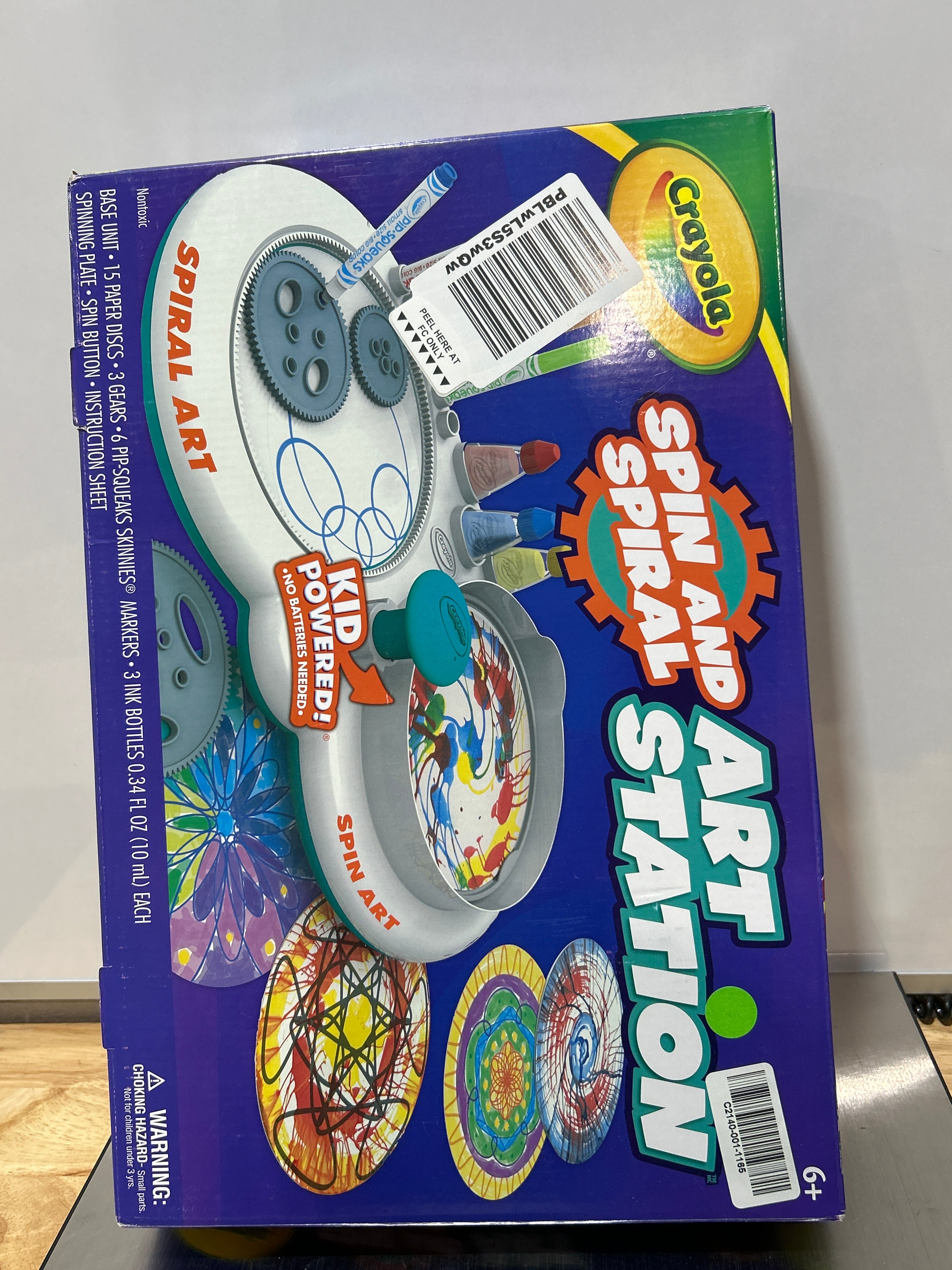 Crayola Spin & Spiral Art Station | 2-in-1 DIY Craft Kit, 6 Markers, 3 Gears, No Batteries | Kids Ages 6-9 | Creative Gift