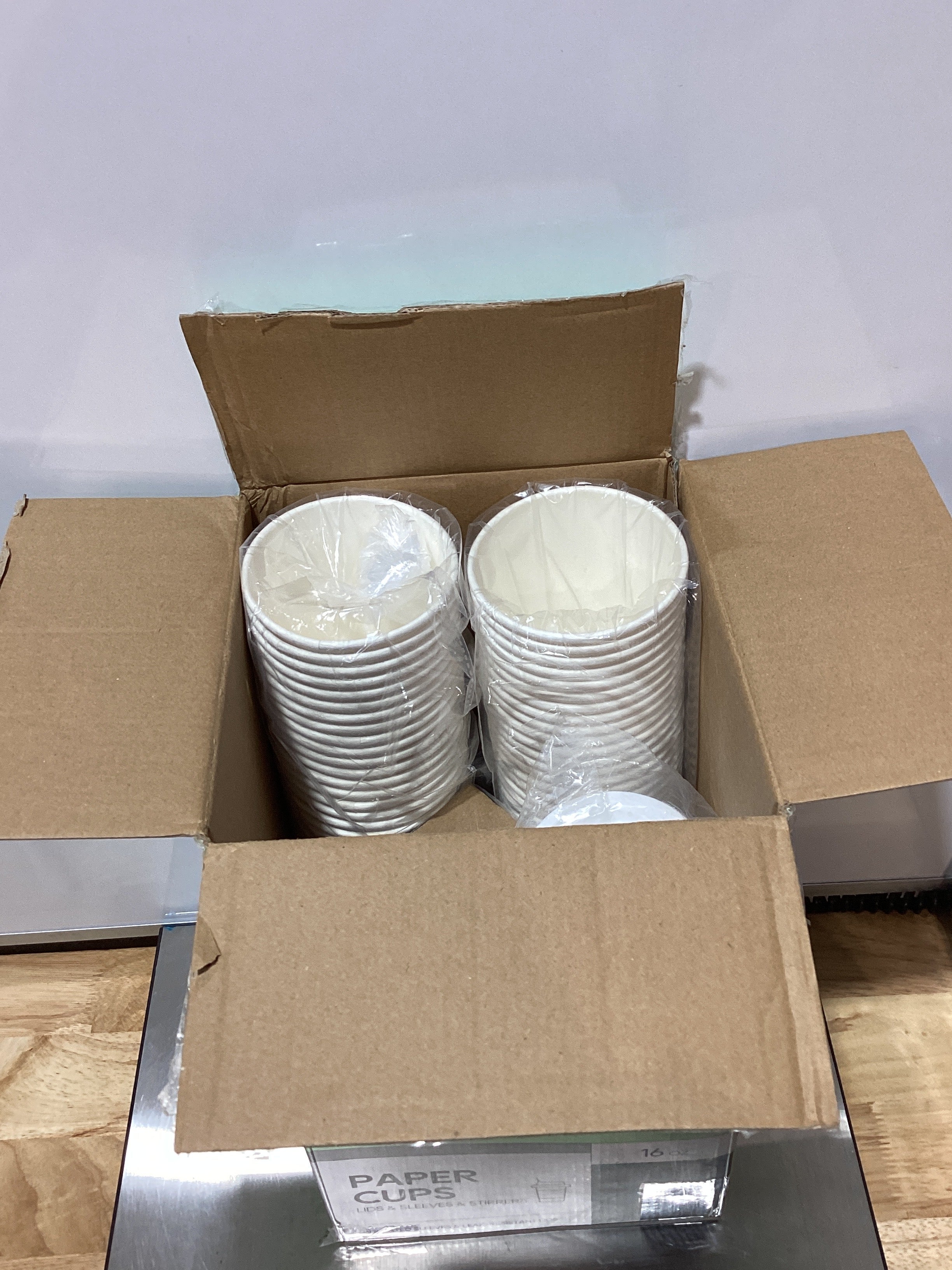 JOLLY PARTY [50 Pack] 16 oz Paper Coffee Cups, Disposable Paper Coffee Cup with Lids, Sleeves, and Stirrers, Hot/Cold Beverage Drinking Cup for Water, Juice or Tea, Suitable for Home, Shops and Cafes