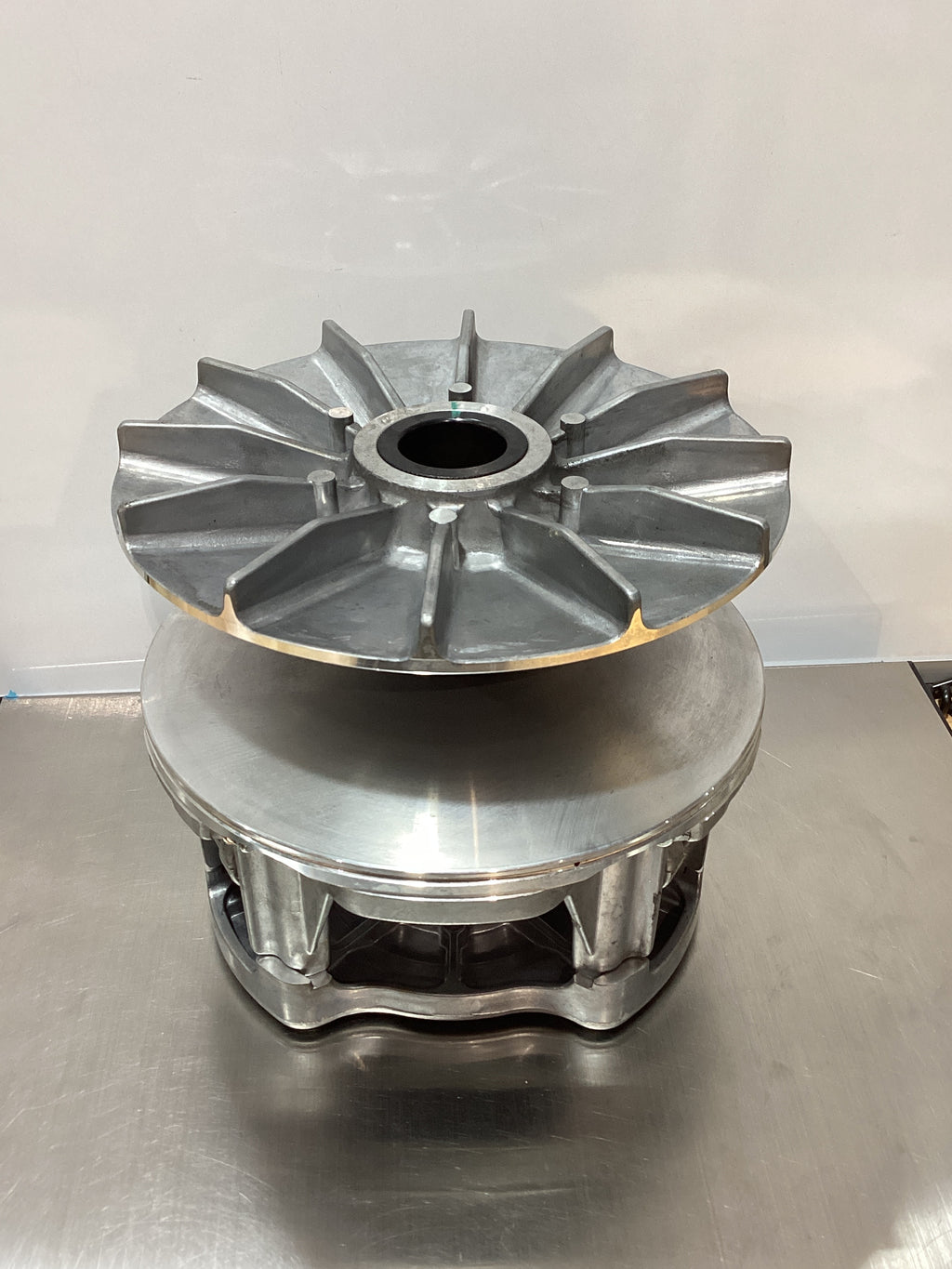 Embrague de transmisión primaria compatible con Polaris Sportsman 500 Magnum 325 330 SCRAMBLER 400 500, etc. Reemplaza 1321476, 1321468, 1321976 y 1322996. 