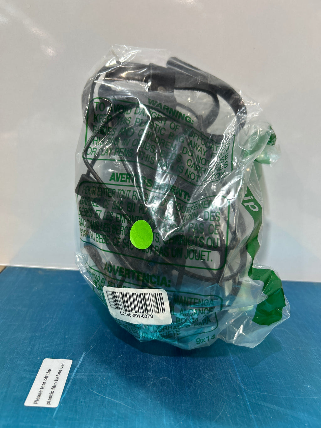 Bozal para perro Pitbull con máscara de metal Amstaff, cesta de alambre segura, correas de cuero ajustables y duraderas para perros grandes (negro) 