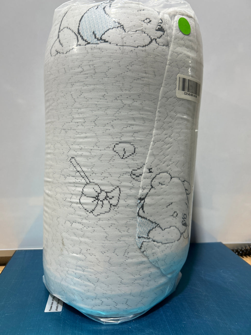 Colchón Pack and Play de 96 x 66 cm, doble cara, con funda de jacquard ultrasuave y espuma viscoelástica transpirable de gel. 