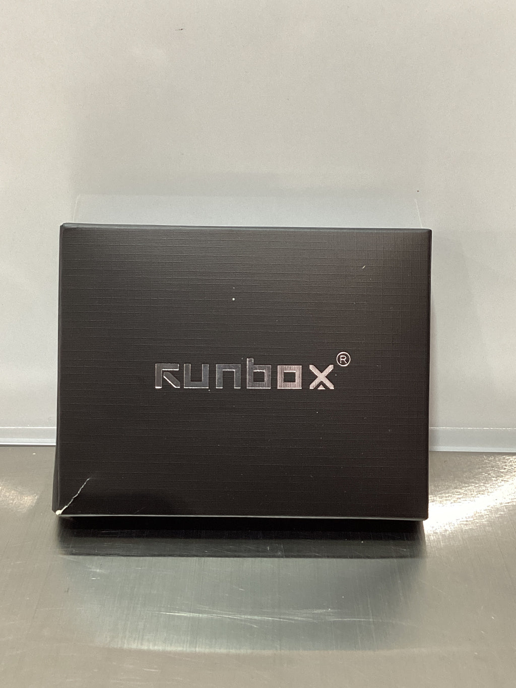 Cartera RUNBOX para hombre, delgada, de cuero RFID, con ventana para dos identificaciones y estuche de regalo | Delgada, RFID, con ventana para dos identificaciones y estuche de regalo 