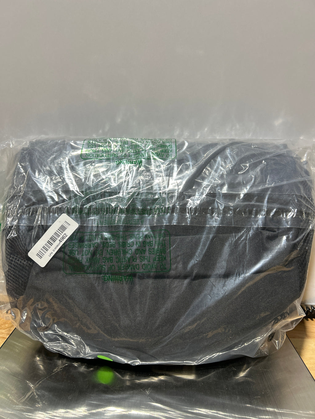 MATEIN - Mochila para portátil de 18,4 pulgadas (50 L), extragrande, antirrobo, homologada por la TSA, para trabajo, negocios, con múltiples compartimentos y correa para equipaje, ideal para viajes, color negro 