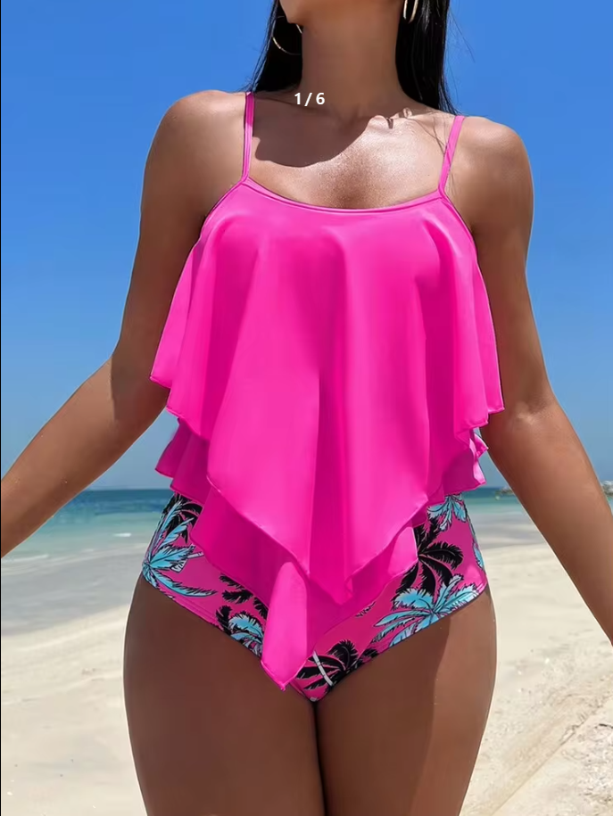 Talla XXL — Conjunto de Baño Dos Piezas Fucsia con Top Volantes y Bottom Tropical