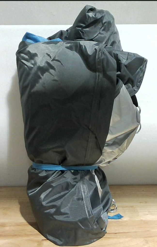 Gorich Tienda de Playa Portátil para 3-7 Personas – UPF 50+, Plegable, Resistente al Viento con 5 Bolsas de Arena