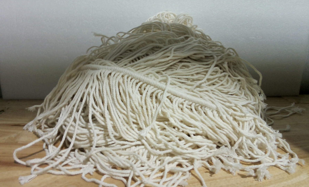 Cortina de Macramé Blanca Bohemia – Divisor de Habitación, Decoración de Pared y Telón de Fondo Artesanal