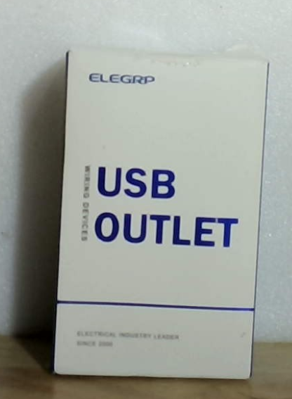 Leviton T5633-B Tomacorriente con Cargador USB Tipo A y Tipo C 15A – Negro