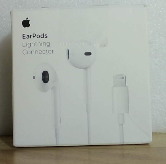 Apple EarPods con Conector Lightning – Audio de Alta Calidad y Mando Integrado