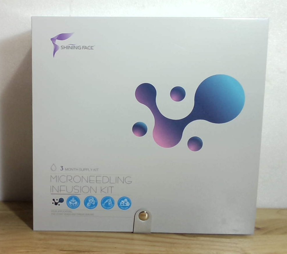 Sistema Microinfusión para Cara y Cuello Kit Microinfusión Deja Piel Firme Suave Sello Facial 0.25mm Colágeno y Ácido Hialurónico Suero para Brillo en Casa Anti-envejecimiento Suministro 3 Meses