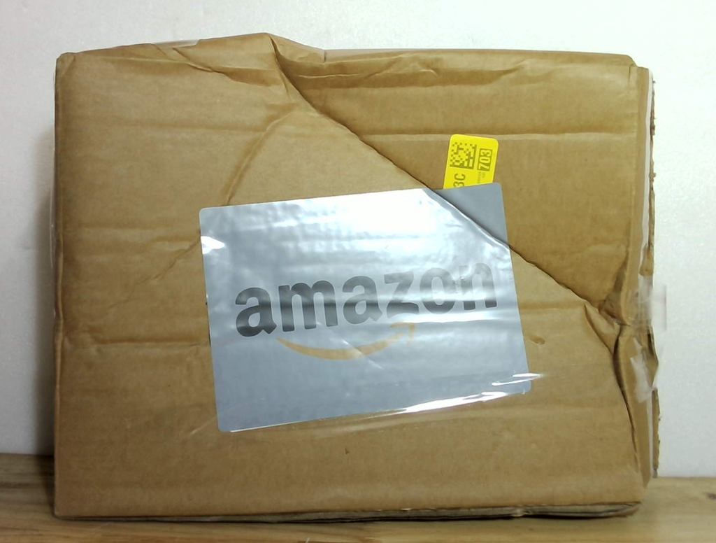 MaxGear Portapapeles Acrílico Exhibidor Transparente 22 x 28 cm Inclinado para Mostradores, Marcos de Imagen para Menús, Volantes, Oficina, Paquete 3