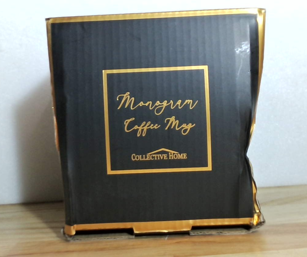 Taza Cerámica Monograma Negro COLLECTIVE HOME 443 ml Inicial Dorada Personalizadas Oficina (e)