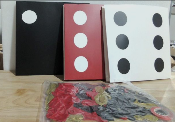 Kit Guirnalda Arco de Globos Casino – Rojo, Negro y Dorado con Dados y Póker | Decoración Fiesta Las Vegas