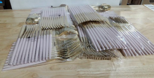 144 Cubiertos Desechables Rosa y Dorado – 48 Tenedores, 48 Cuchillos y 48 Cucharas para Fiestas y Bodas