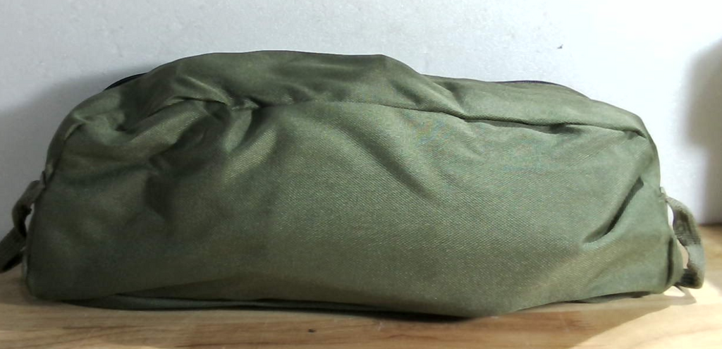 Silla de Camping Ultraligera Naturehike YL08 | 1 kg | Plegable Compacta | Patas Antideslizantes | Mochilero y Senderismo | 1 Unidad