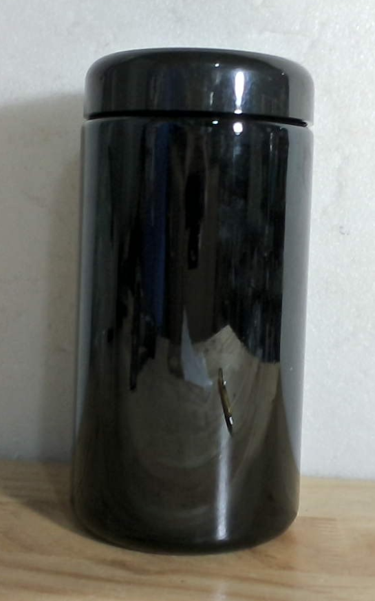 Frascos Infinity de 500 ml (17 onzas líquidas) de vidrio hermético con protección UV. Recipientes que bloquean olores, son antiestáticos y opacos para hierbas, café, té y especias. Almacenamiento duradero, recargable y fácil de transportar.