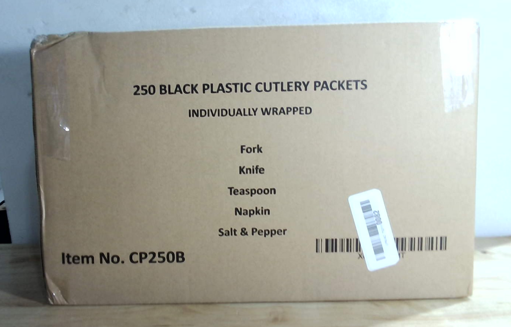 250 paquetes de cubiertos de plástico - Juegos de cuchillo, tenedor, cuchara, servilleta, sal y pimienta | Juegos de cubiertos negros, kits de cubiertos envueltos individualmente, juego de cubiertos de plástico desechables para llevar