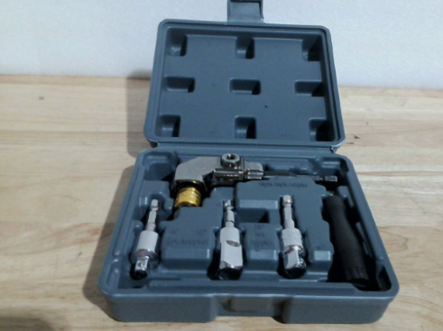 Juego de 4 adaptadores de taladro de ángulo recto: accesorio de ángulo mejorado de 105° con adaptadores de enchufe giratorios de 1/4", 3/8" y 1/2" y extensión para espacios reducidos, taladros inalámbricos, atornilladores de impacto y proyectos de