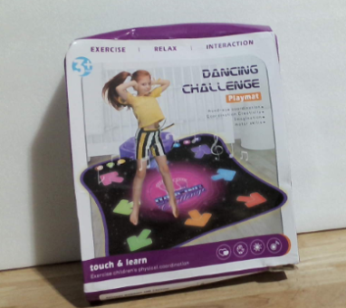 Alfombrilla de baile Flooyes para niños de 3 a 12 años, alfombrilla electrónica con 8 botones luminosos, Bluetooth inalámbrico, música y 5 modos de juego, regalo de cumpleaños para niñas de 3, 4, 5, 6, 7, 8, 9 y 10 años o más.
