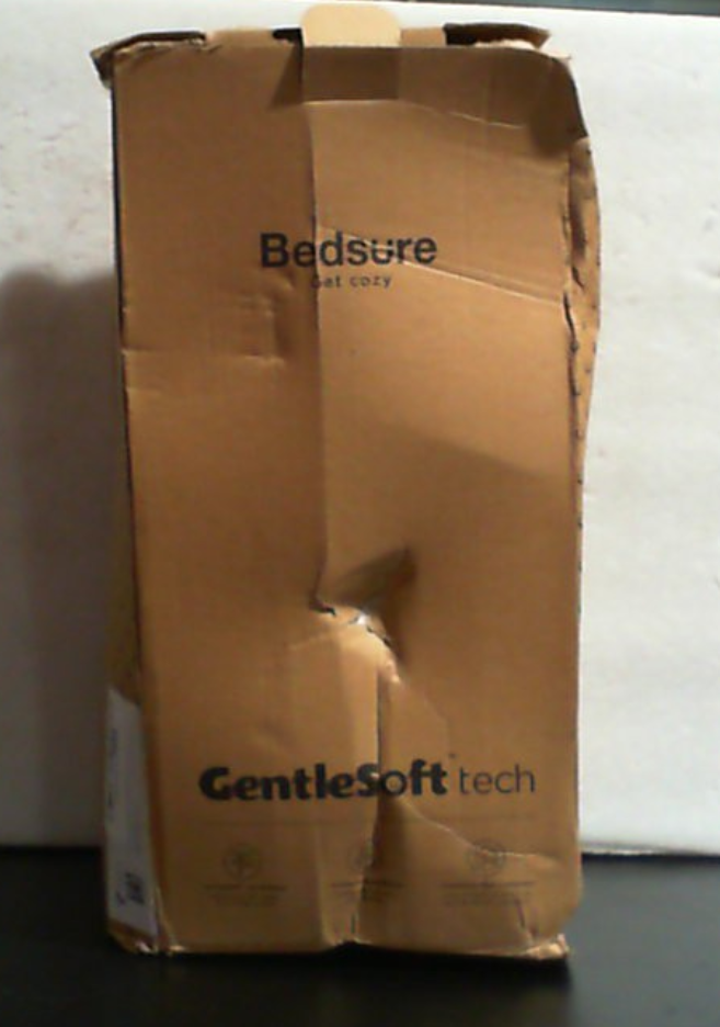 Edredones Bedsure tamaño Queen - Colcha blanca brillante tamaño Queen y edredón ligero, cubrecama moderna con estampado de trébol, ropa de cama ultrasuave para todas las estaciones, 90 x 96 pulgadas