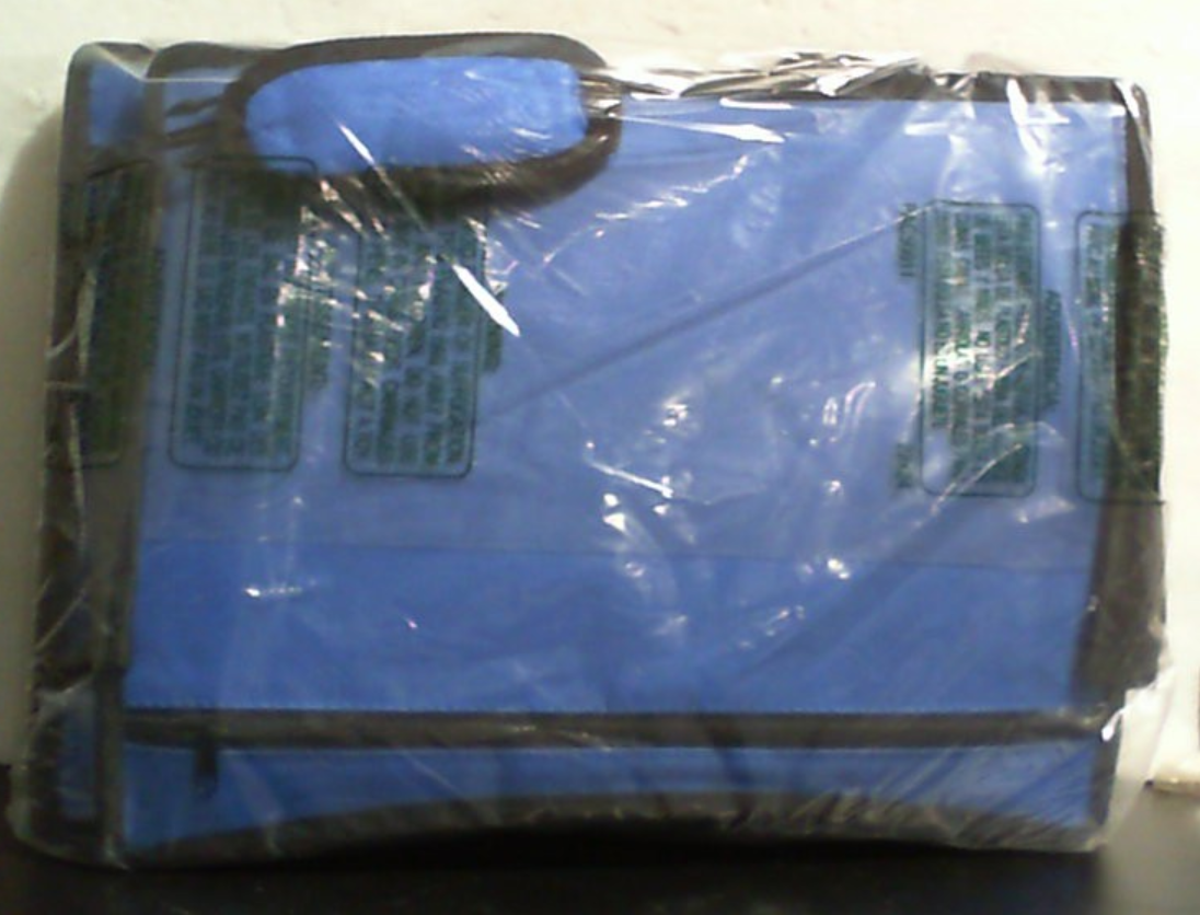 Bandeja de viaje para niños UTOLOVE, 2 bandejas para el regazo del niño en el asiento del coche, ideales para viajes por carretera y actividades en coche y avión. Organizador portátil con kit de dibujo, compartimentos para aperitivos y marcadores