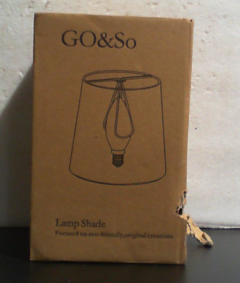 Juego de 6 pantallas de lámpara de araña blancas de lino natural con clip para lámparas de araña, apliques de pared y otras luminarias que utilizan bombillas E12. Medidas: 4 x 6 x 5 pulgadas.