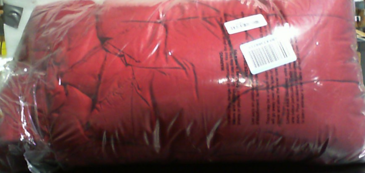 Edredón para cama king size HYLEORY para todas las estaciones - Relleno de edredón acolchado con relleno alternativo de plumón refrescante y pestañas en las esquinas - Cálido para invierno - Lavable a máquina - Rojo
