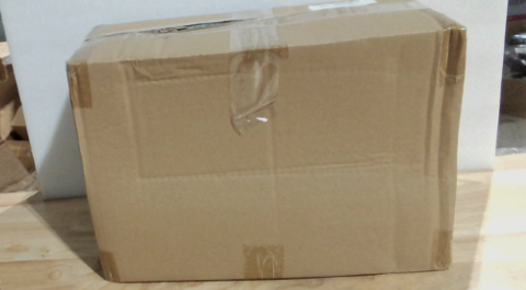 Juego de 2 apliques de pared VONLUCE, lámparas de pared con brazo oscilante, enchufables y con cableado fijo, luminarias de pared ajustables, modernas lámparas de pared con base de níquel y pantalla de tela blanca para mesita de noche, pasillo o estudio.