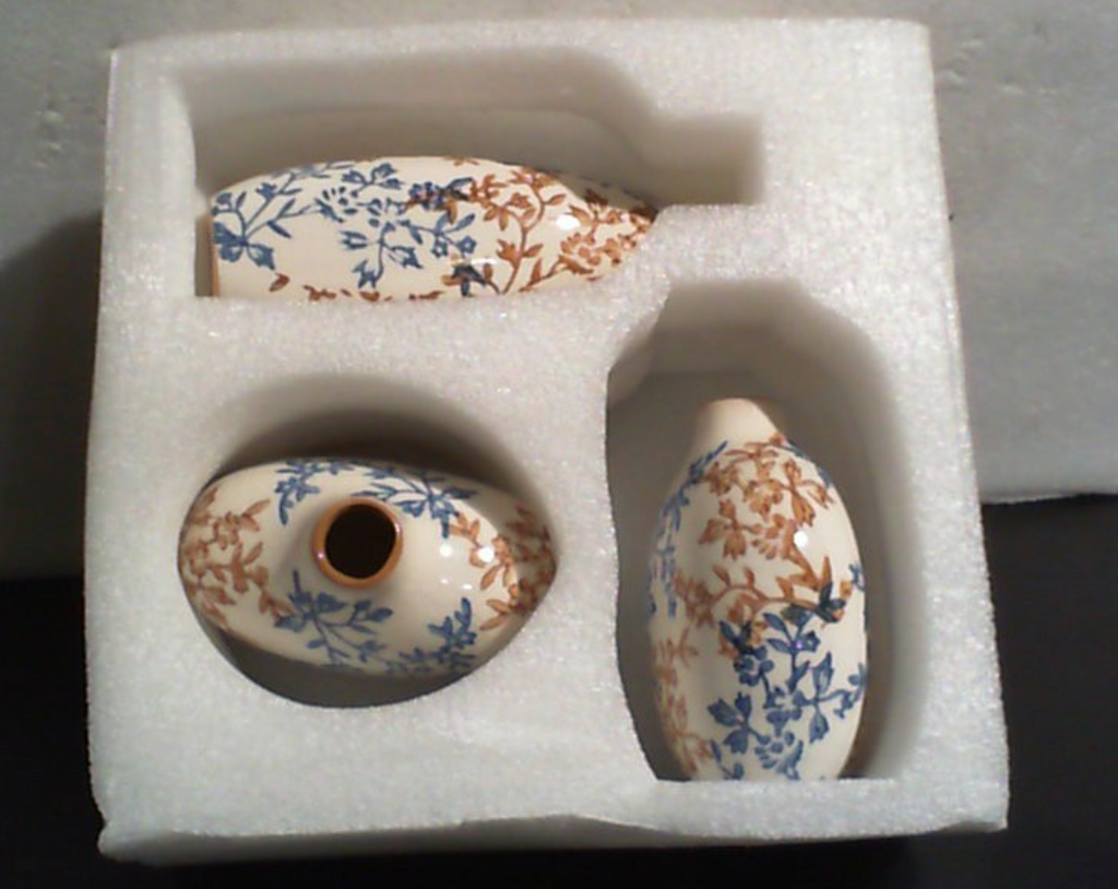 Juego de 3 jarrones pequeños de cerámica, mini jarrones para flores y hierba de la Pampa, bonita decoración elíptica estilo boho para centros de mesa de café, sala de estar, oficina, estantería, entrada (Flores azules)
