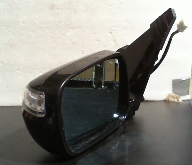 Espejo retrovisor izquierdo Polyway 4112-01008-02 con direccional integrada, negro