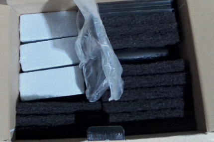 Kit de limpieza mejorado para plancha Blackstone. para parrilla plana, con raspador para plancha, tapete de silicona resistente al calor con soporte, piedra para parrilla y cepillo para plancha.