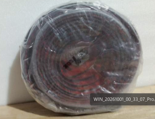 Canaleta para RV Tondiamo de 40 pies, riel de goteo de plástico de 3/4 de pulgada, tira de PVC, desviador de lluvia para techo, respaldo adhesivo, moldura flexible en forma de J para RV, puerta de coche, furgoneta, autocaravana (negro)