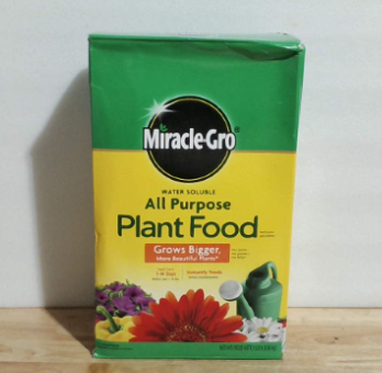 Fertilizante soluble en agua Miracle-Gro para todo tipo de plantas: fertilizante para todas las plantas de interior o exterior, incluyendo rosas, flores, hortalizas, plantas de interior, árboles y arbustos, 12.5 libras.