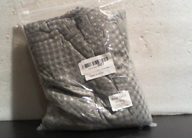 Falda de cama Xuan Dian tamaño King, falda de cama plisada con tejido de gofre y esquinas divididas, volante de cama a medida de 45 cm de caída, fácil de ajustar, lavable a máquina (gris, King - 45 cm de caída)