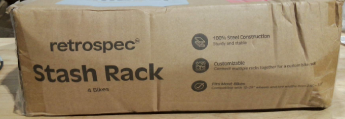 Portabicicletas Retrospec Stash para garaje, resistente a la intemperie, con recubrimiento de pintura en polvo fina, apto para ruedas de hasta 3", color negro, para 4 bicicletas. Dimensiones: 59" x 14.5" x 14"