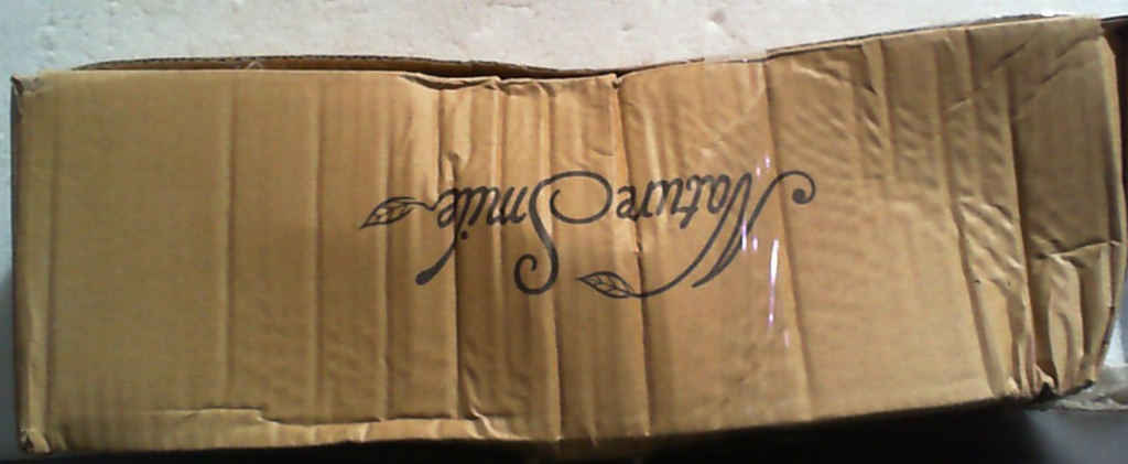 Perchas múltiples para suéteres, abrigos y camisetas Nature Smile, sin protuberancias en los hombros, que ahorran espacio (paquete de 2, color negro).