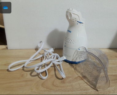 Inhalador de Vapor Vicks para Sinusitis | Sin Medicamento, Enchufable | Alivia Congestion, Alergias y Resfriados | Compatible con VapoPads (1 Incluido)