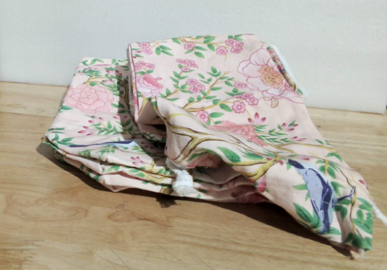 contiene 3 piezas Set de Bolsas Sunnymove para Mahjong Americano | Estuche 24 x 13 x 4.7 pulgadas para Fichas y Racks | Bolsa de Transporte con Cordon | Solo el Estuche | Chinoiserie