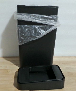 basurero inteligente con sensor de movimiento (Intelligent Wastebin / Smart Trash Can)