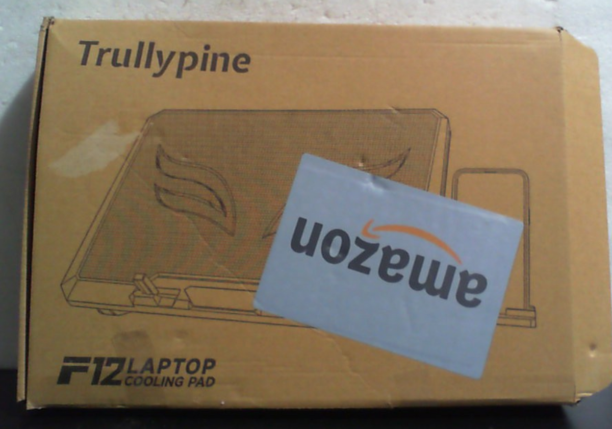 Base Enfriadora Trullypine para Laptop con 12 Ventiladores Silenciosos | Portatil para Laptops de 12-17.3 pulgadas | Luces RGB | 5 Alturas | 2 Puertos USB | Soporte de Celular