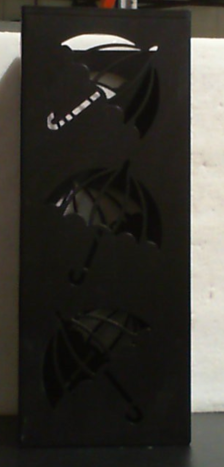 Seuqhck Paragüero de Metal Cuadrado Independiente | Cubo de Almacenamiento para Interior y Entrada | 6.3 x 6.3 x 16.3 Pulgadas | Negro