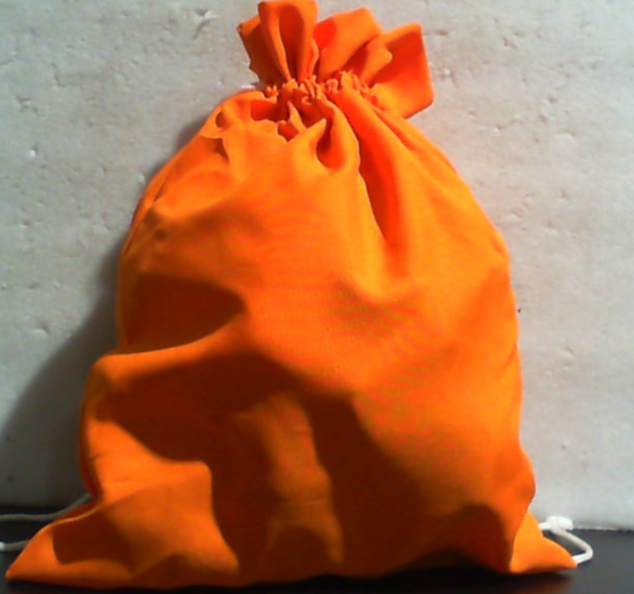 Bolsas de Frijoles con Forma de Pez, 33 Piezas | Juego de Lanzamiento para Ninos | Bolsa de Almacenaje Incluida | Colores Variados | Preescolar y Fiestas al Aire Libre