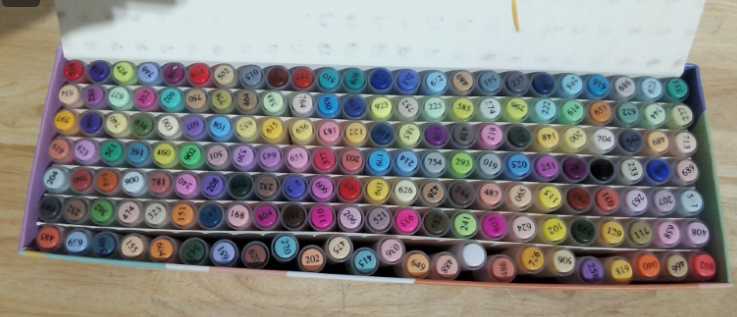 ARTICULO VIENE COMO SE MUESTRA EN LA SEGUNDA IMAGEN ) Marcadores de Pintura Acrílica TECADA | 168 Colores con Punta de Pincel Suave | para Madera, Tela, Lienzo, Vidrio, Piedra y Manualidades DIY | Set de Arte