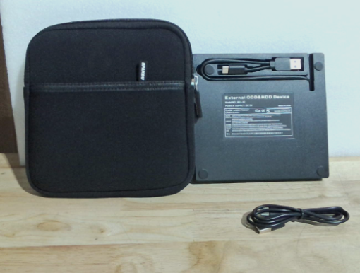 BPAKDU Unidad Externa de CD/DVD para Laptop | con Estuche, 4 Puertos USB, 2 Ranuras TF/SD, Lectora y Grabadora  ( articulo viene como se observa en la segunda imagen )
