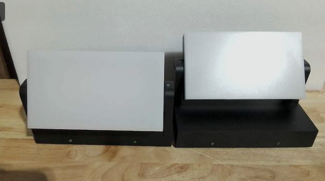 aplique LED de pared para exteriores con panel giratorio  ( articulo viene como se muestra en la segunda imagen ) sin accesorios