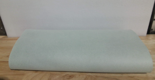 protector de escritorio de cuero sintético (desk pad) desempacado de la caja anterior, en un tono gris claro o verde menta pálido  ( ARTICULO VIENE COMO SE OBSERVA EN LA SEGUNDA IMAGEN )